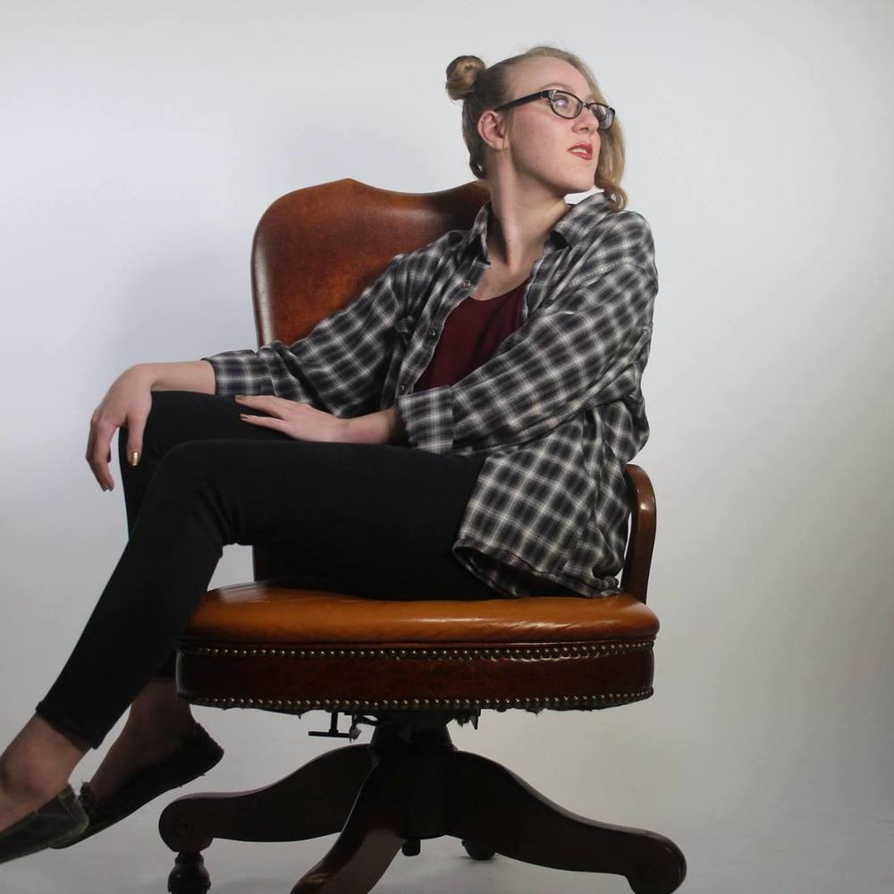 Meet your Posher, Veronica